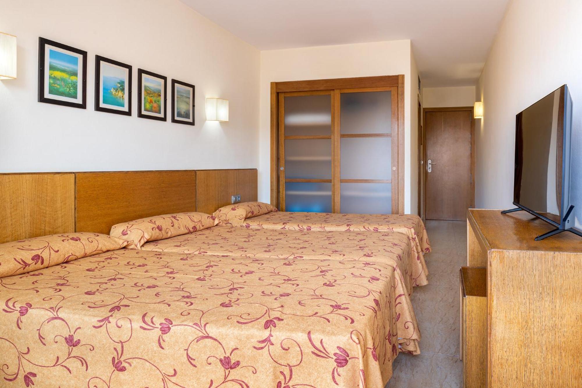Htop Palm Beach & Spa #Htopenjoy Lloret de Mar Bagian luar foto