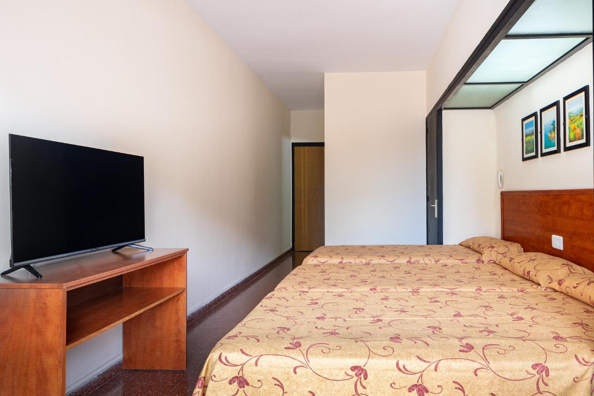 Htop Palm Beach & Spa #Htopenjoy Lloret de Mar Bagian luar foto